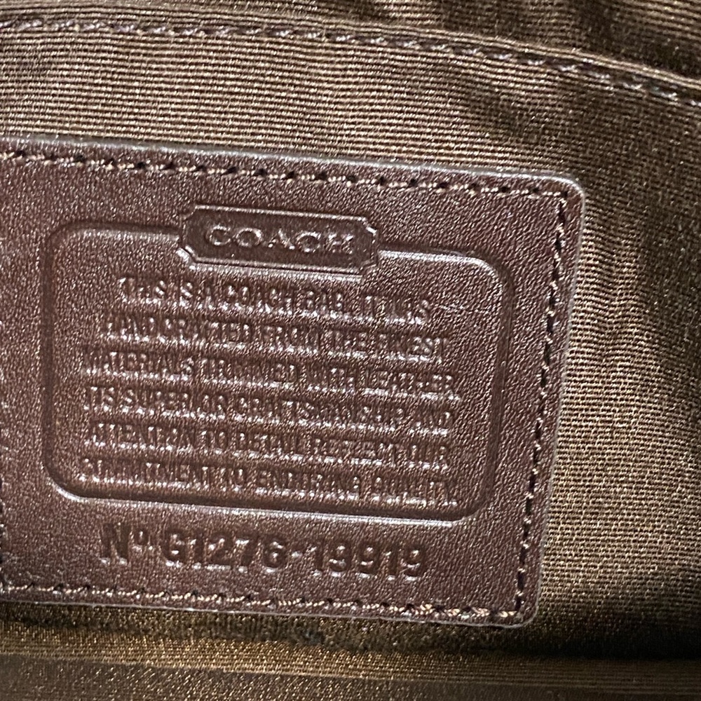 Coach Signature Cross Body Penny Stripe Bag 19919 NWOT - Picture 6 of 8